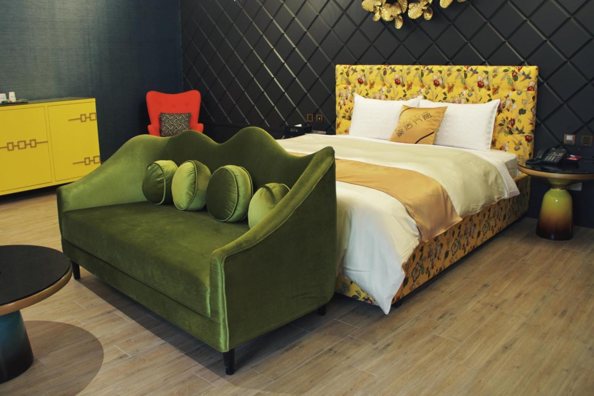 Icolour Villa Motel Taichung Bagian luar foto