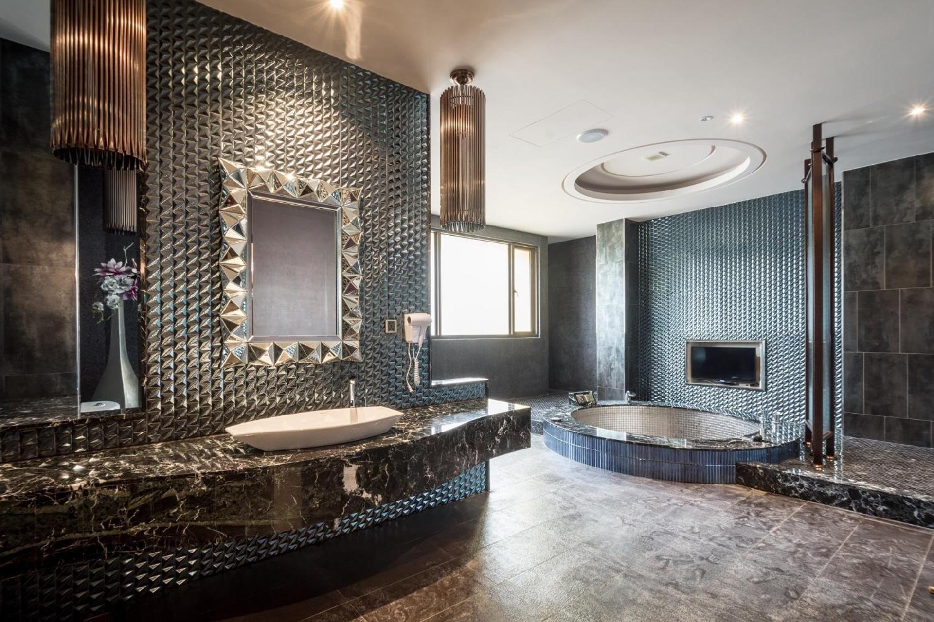 Icolour Villa Motel Taichung Bagian luar foto