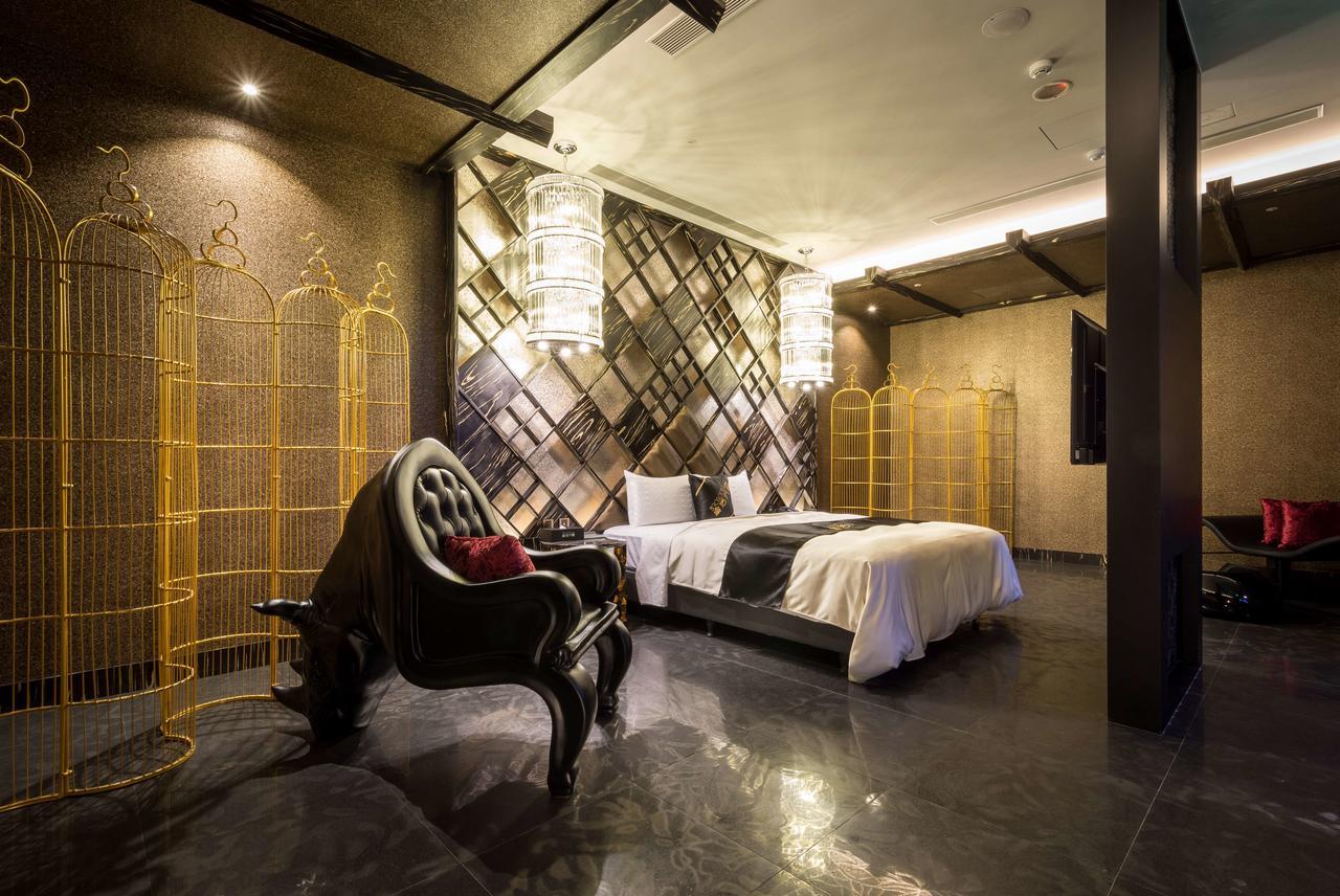 Icolour Villa Motel Taichung Bagian luar foto
